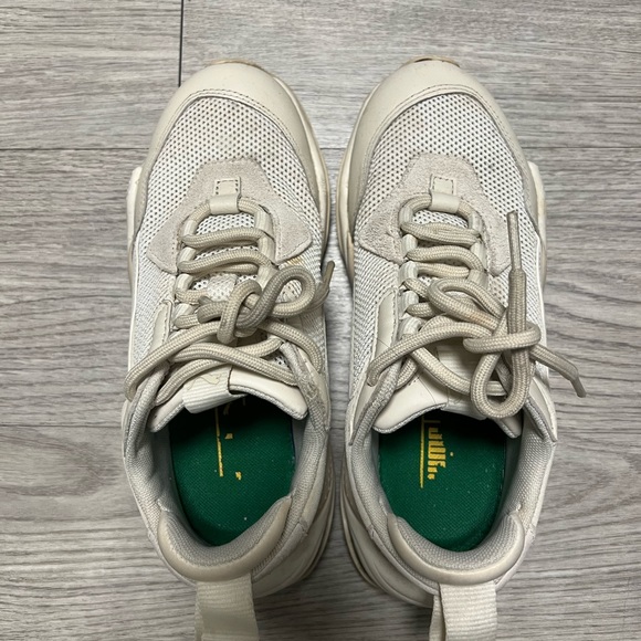 Puma white sneakers - Picture 2 of 3